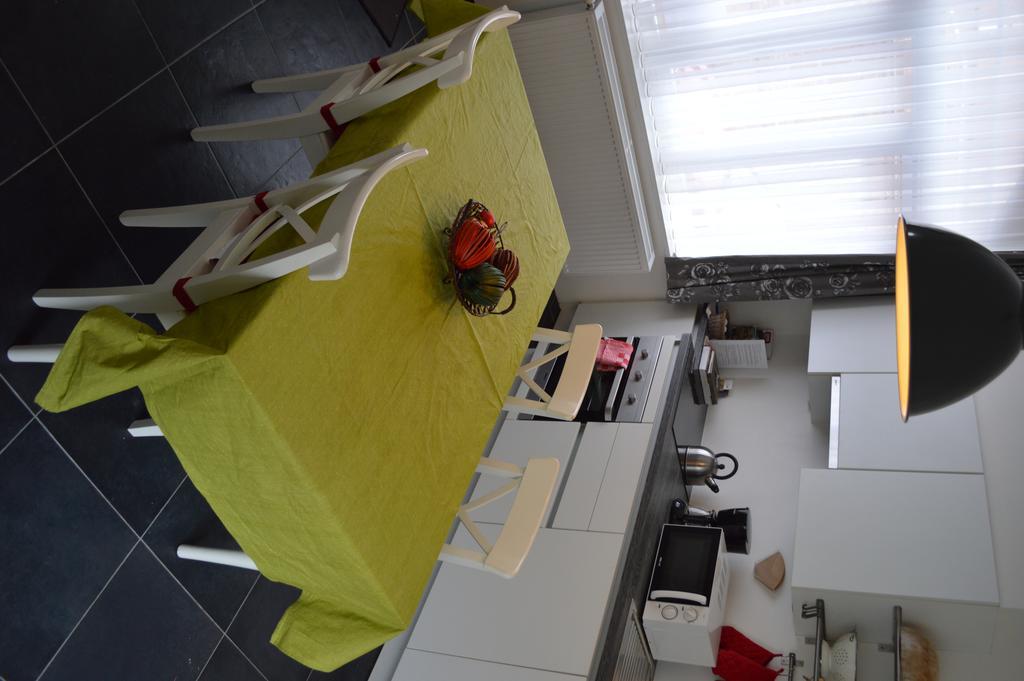Holiday Home Ipericus Ieper Phòng bức ảnh